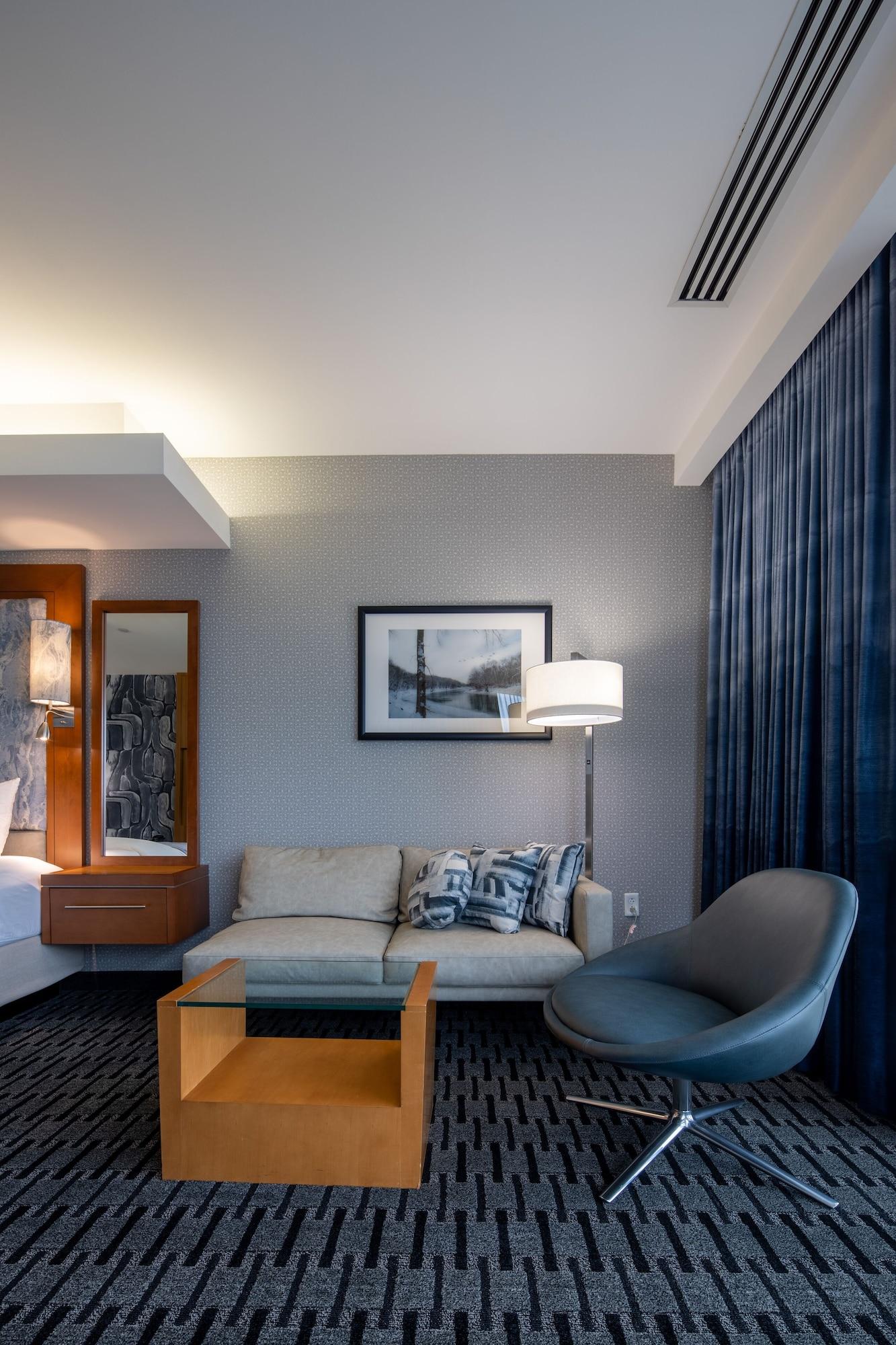 The Hotel At Kirkwood Center Cedar Rapids Ngoại thất bức ảnh