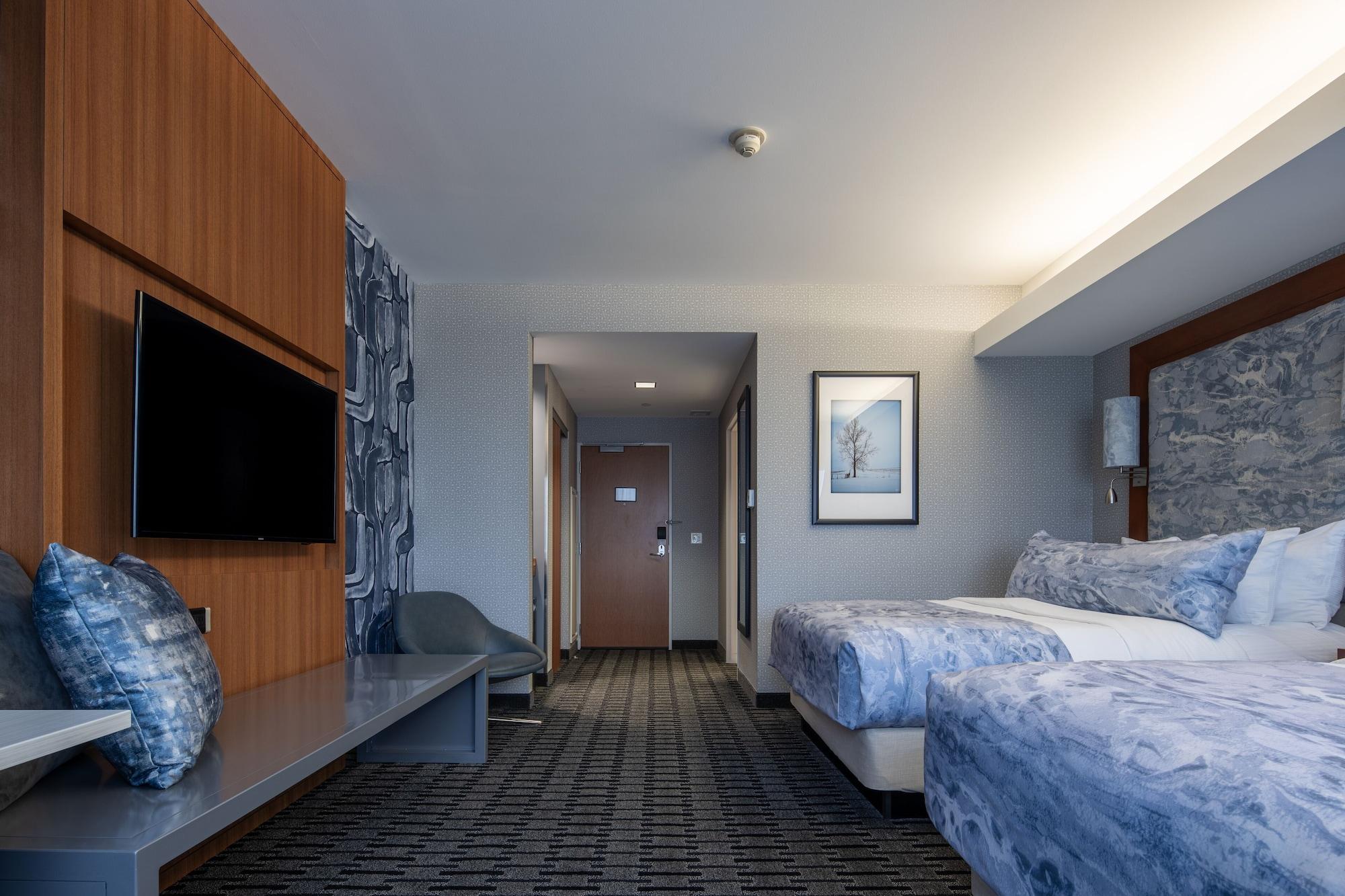 The Hotel At Kirkwood Center Cedar Rapids Ngoại thất bức ảnh