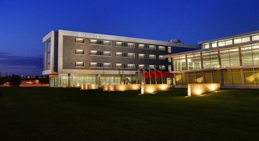 The Hotel At Kirkwood Center Cedar Rapids Ngoại thất bức ảnh